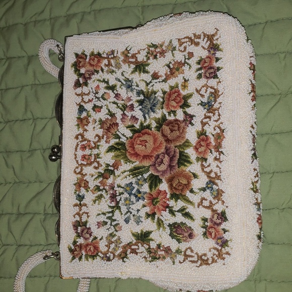 Antique Victorian French hand made embroidery beads evening purse - Picture 5 of 17